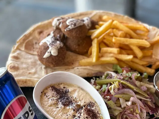 Фалафель комбо: 