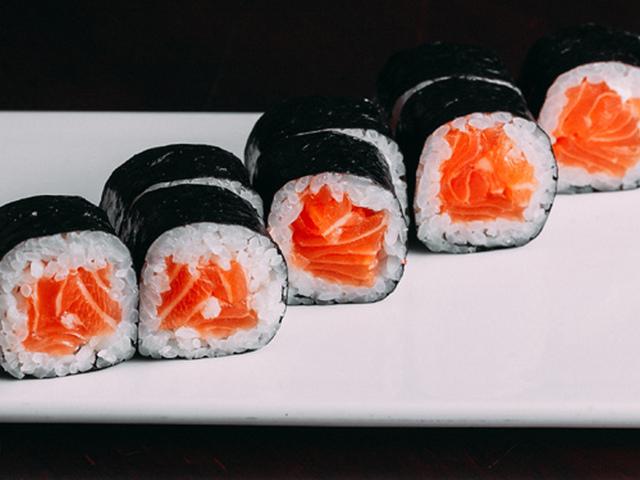 Рол Сяке Макі