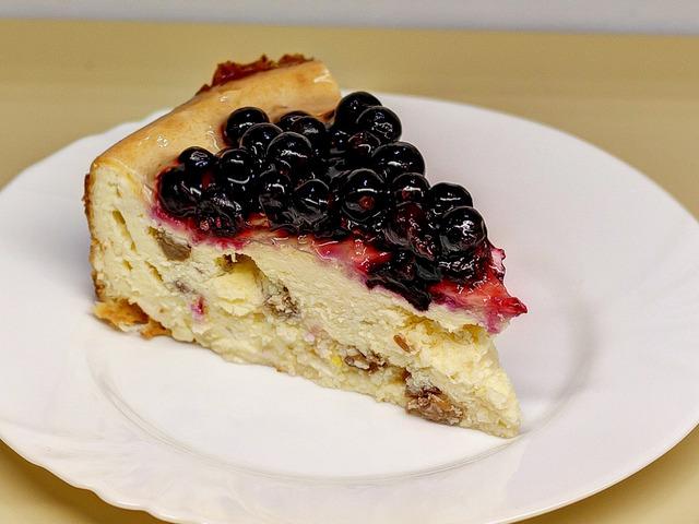 Сирно-ягідний