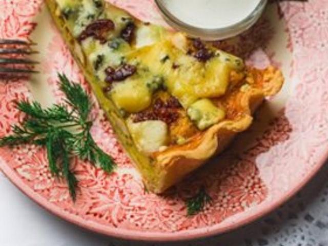 Пиріг Курячий з сиром Дор Блю