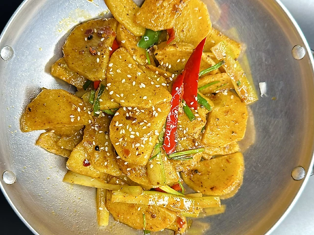 Смажена картопля по-китайськи