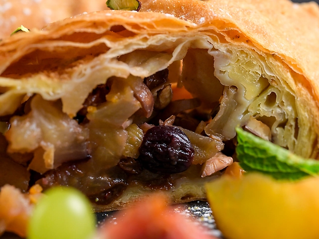 Штрудель яблучний