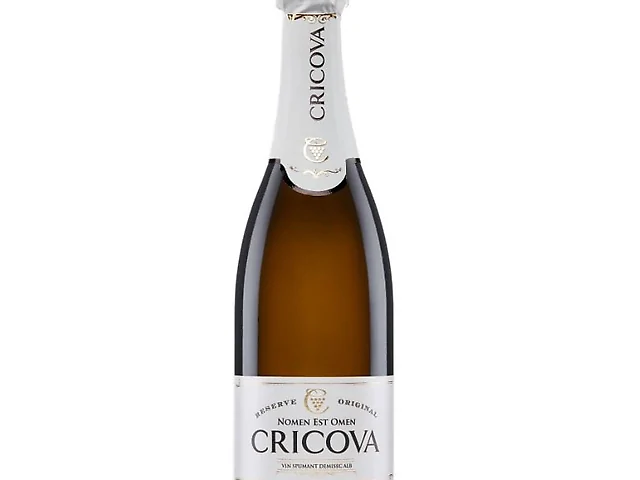Ігристе вино Cricova Spumante white Original, біле, напівсухе, 0.75 л