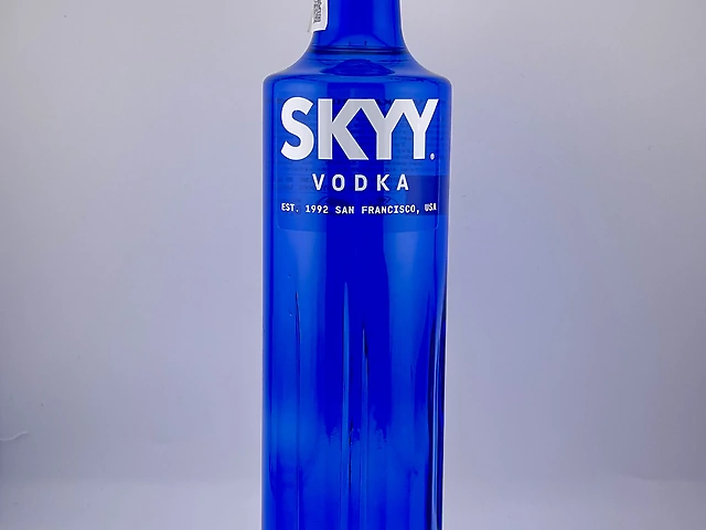 Горілка SKYY 0,7 л