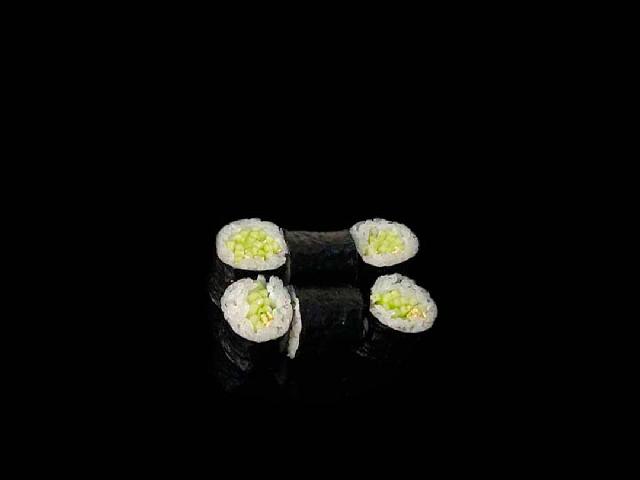 Макі огірок