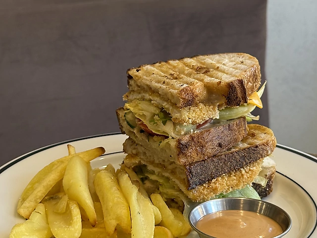 Сендвіч з кріспі куркою