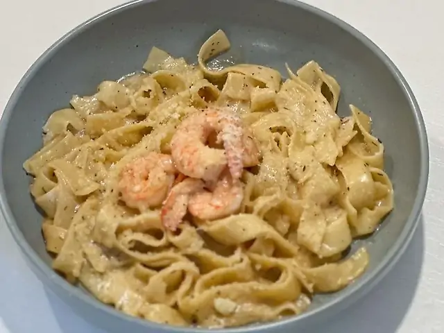 Паста з креветками