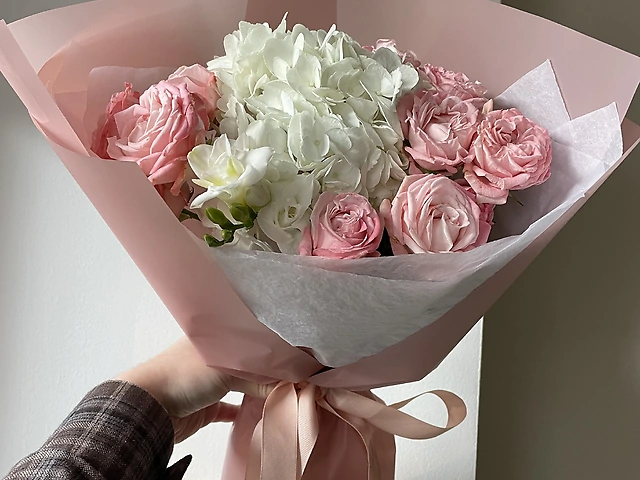 Біло-рожевий мікс