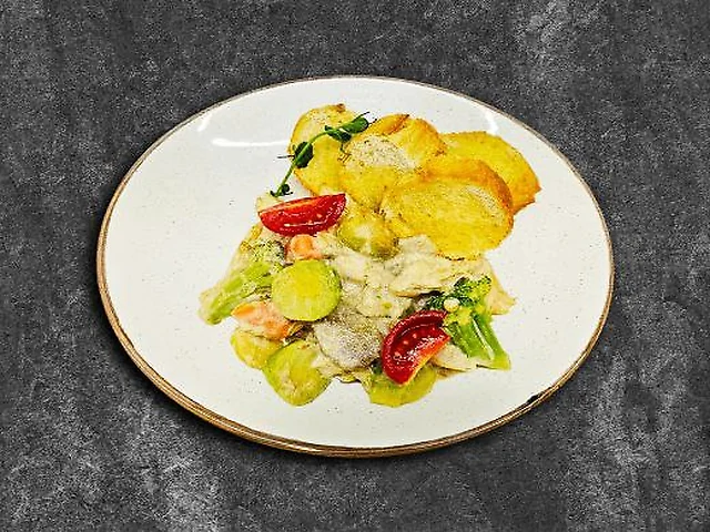 Кролик з Овочами