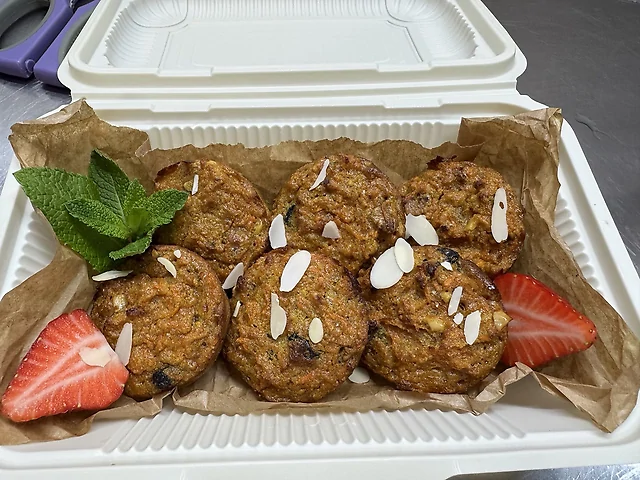 МОРКВ'ЯНІ КЕЙКИ