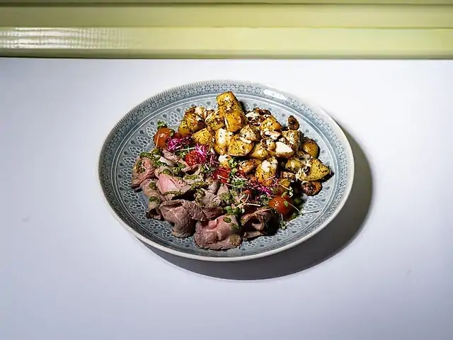 Картопля з ростбіф