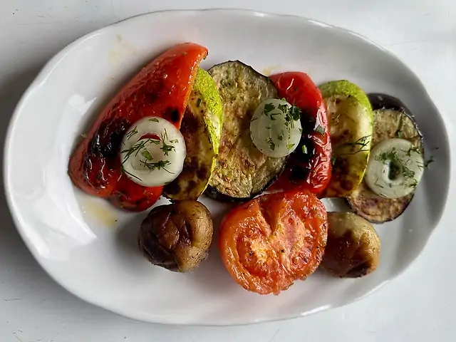 Овочі на мангалі