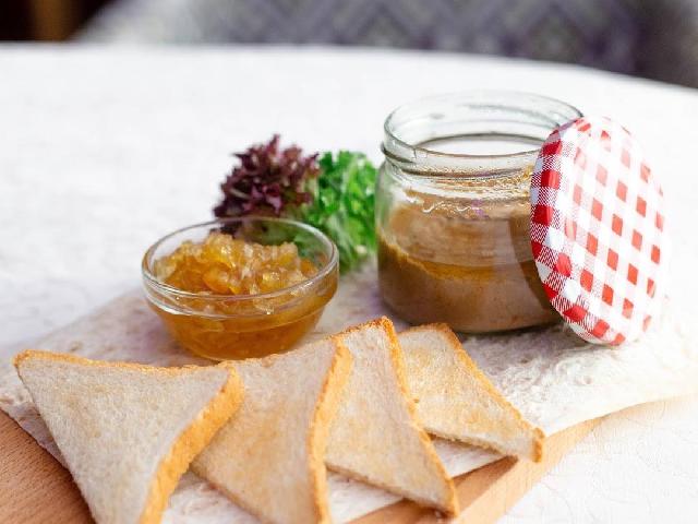 Паштет з курячої печінки по-селянськи
