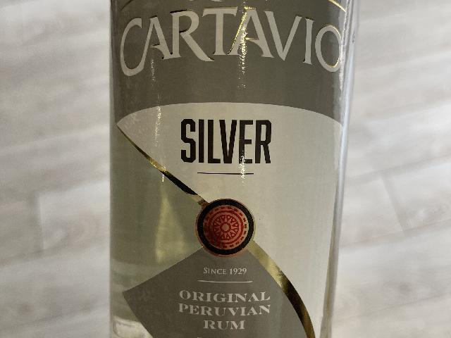 Ром CASTAVIOSilver.  (Перу)