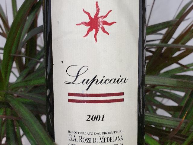 Castello del Terriccio Lupicaia2001   /  Кастелло дель Терриччио Лупикайя (кр.сух)(Артикул: 2077011)