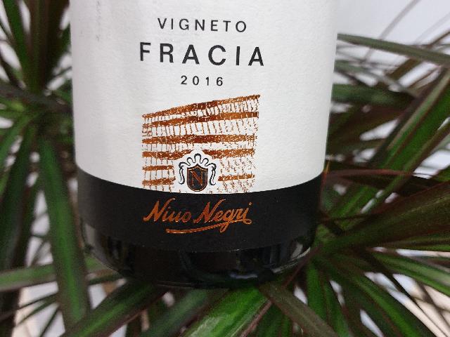 Nino Negri Vigneto Fracia Valtellina Superiore2016  /    Нино Негри Виньето Фрасия Вальтеллина Супериор  кр.сух.(арт. 2403260)