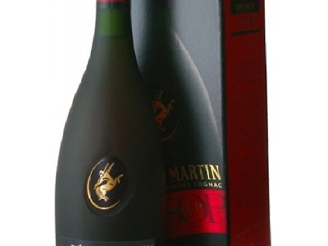 Коньяк Remy Martin VSОP 40% 0.7 п/уп