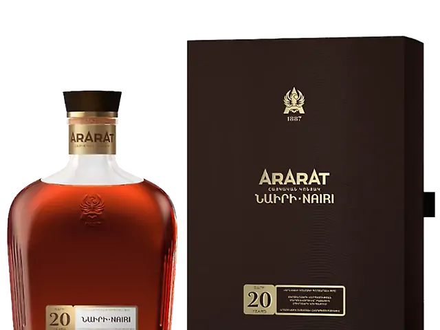 Бренді вірменське Ararat Nairi 20 років 0.7л 40% в коробці