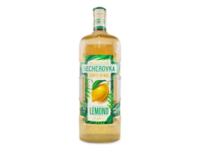 Лікерна настоянка на травах Becherovka Lemond 1,0л. 20%