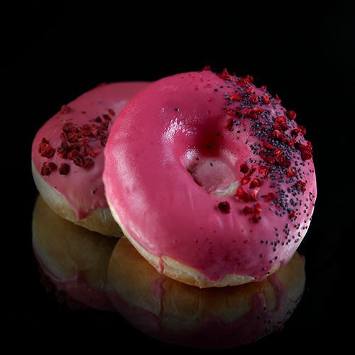 Пончик Royal Donut з малиновою начинкою, 65г (39945)